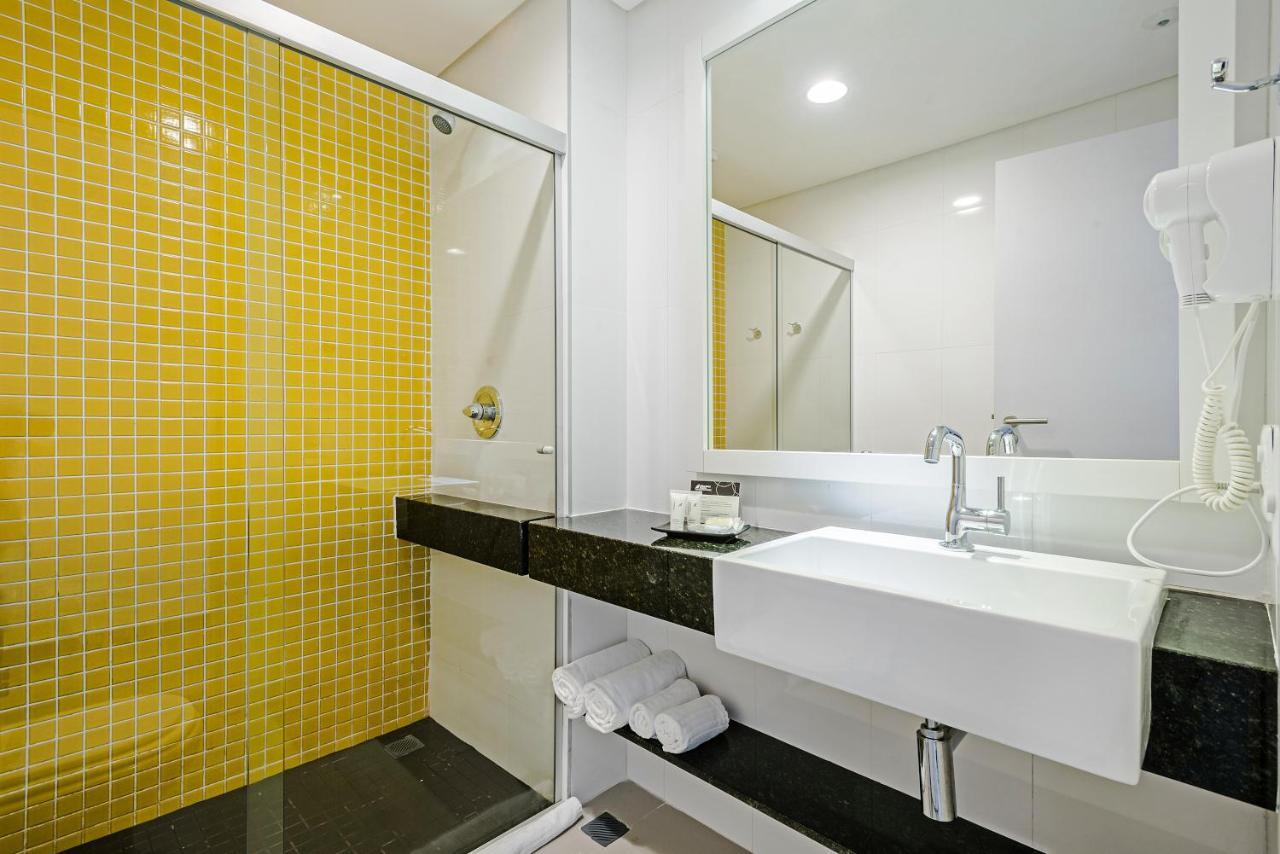 Guaruja Vivah Hotel Ngoại thất bức ảnh